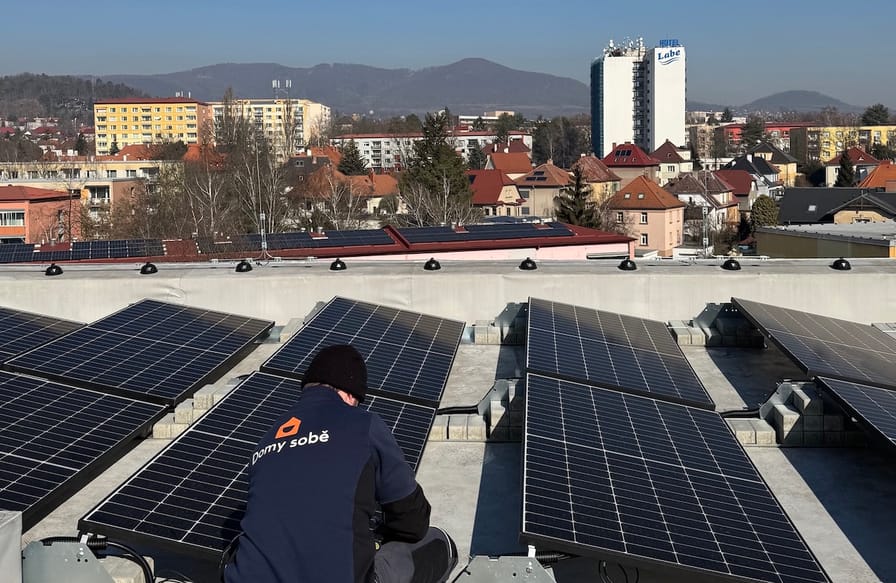 5 důvodů, proč chtějí předsedové SVJ právě fotovoltaiku Domy sobě