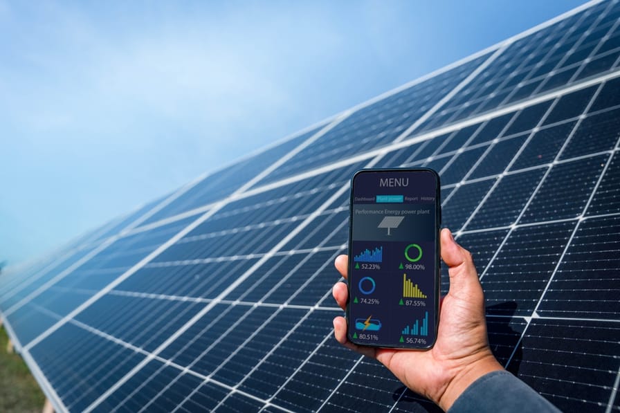 Výhodnost fotovoltaiky roste s cenami energií. Rok 2022 zásadně zrychlil návratnost